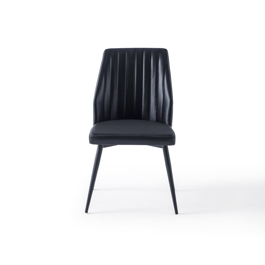 Scaun tapițat living Vintage, negru, cu spătar înalt plisat vertical și picioare metalice conice evazate
